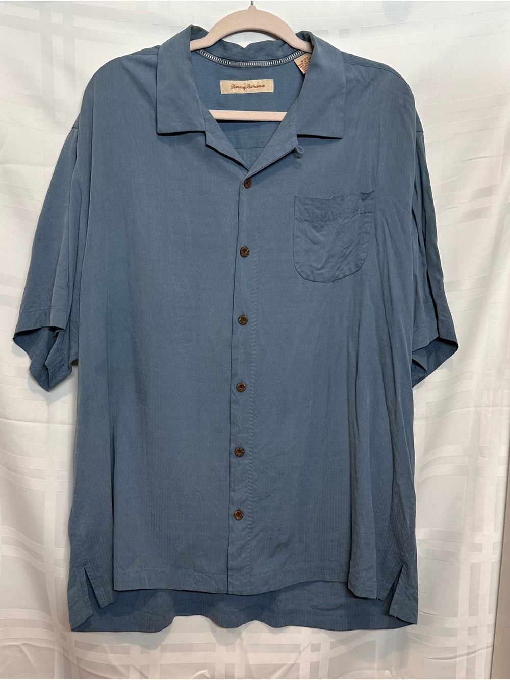 VTG Tommy Bahama "Legendary Lures" Silk Camp Shirt Blue Y2K
Fishing Gorpcore XL